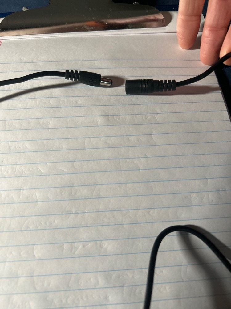 Daisy Chain Cable with Power Supply - 3 outlets