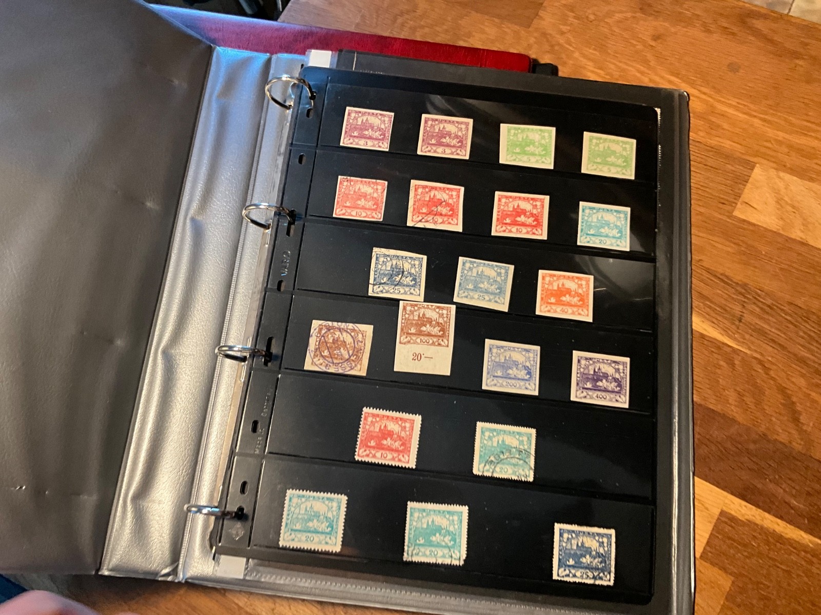 worlds stamps vintage large lot 6.1 kg 5 albums leaves cards vintage to modern