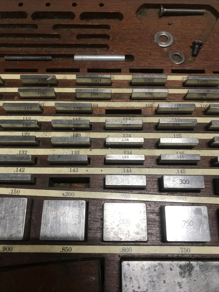 ELLSTROM DEARBORN RECTANGULAR GAGE BLOCK SET 75 PCs Broken Lid