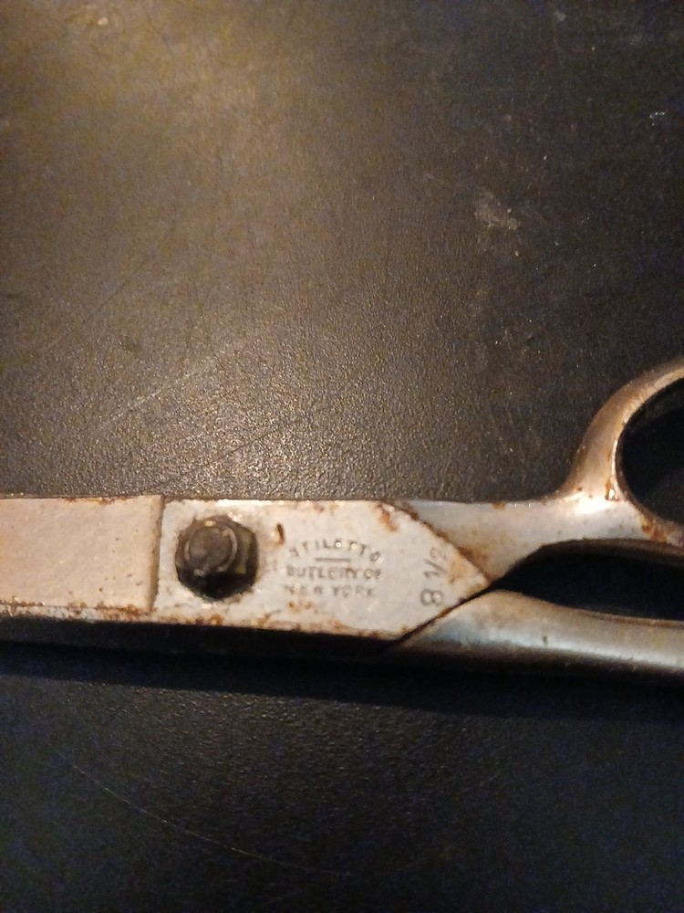 Vntg 8.5 Stiletto Scissors