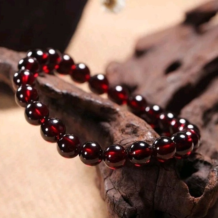 Natural Red Garnet Beads Stretch Bracelet Crystal Healing Jewelry