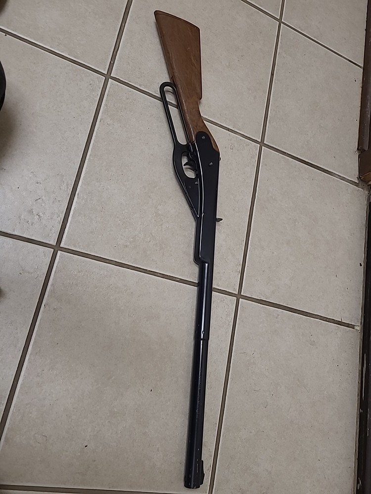 Antique Daisy 105B BB gun