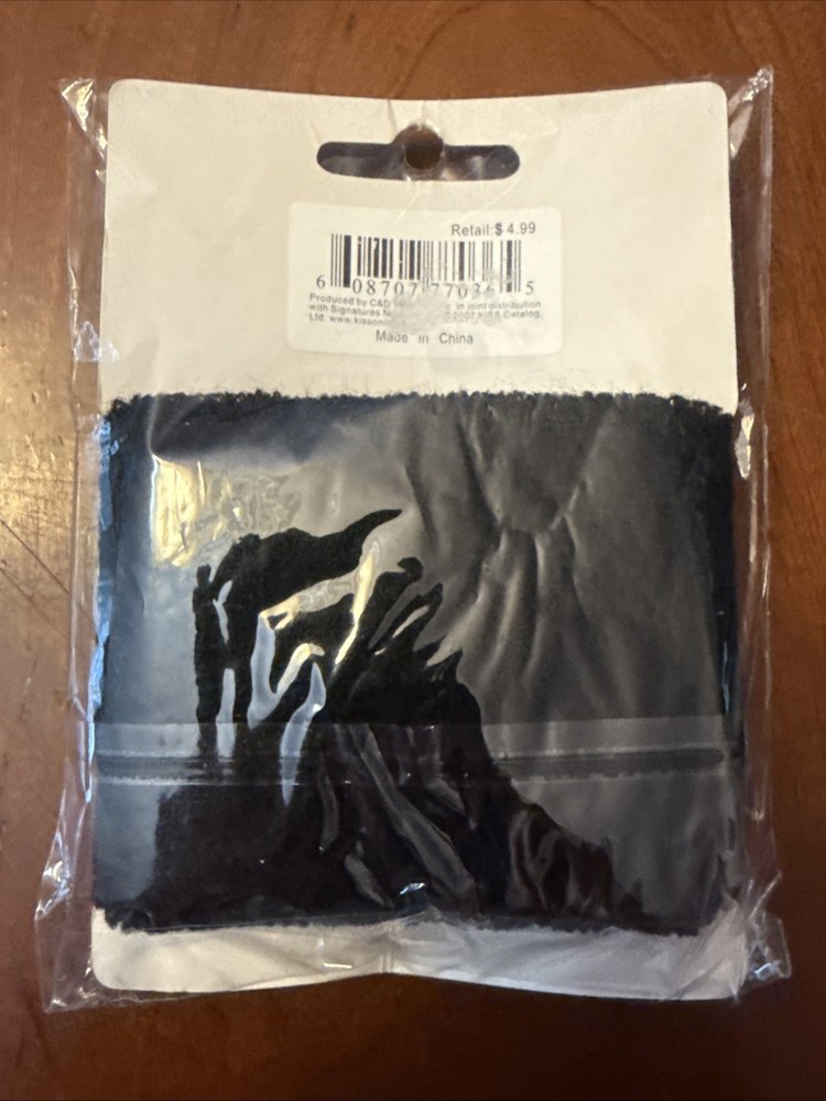 KISS Logo Sweatband/Wristband C&D Visionary Inc Sealed And Unused
