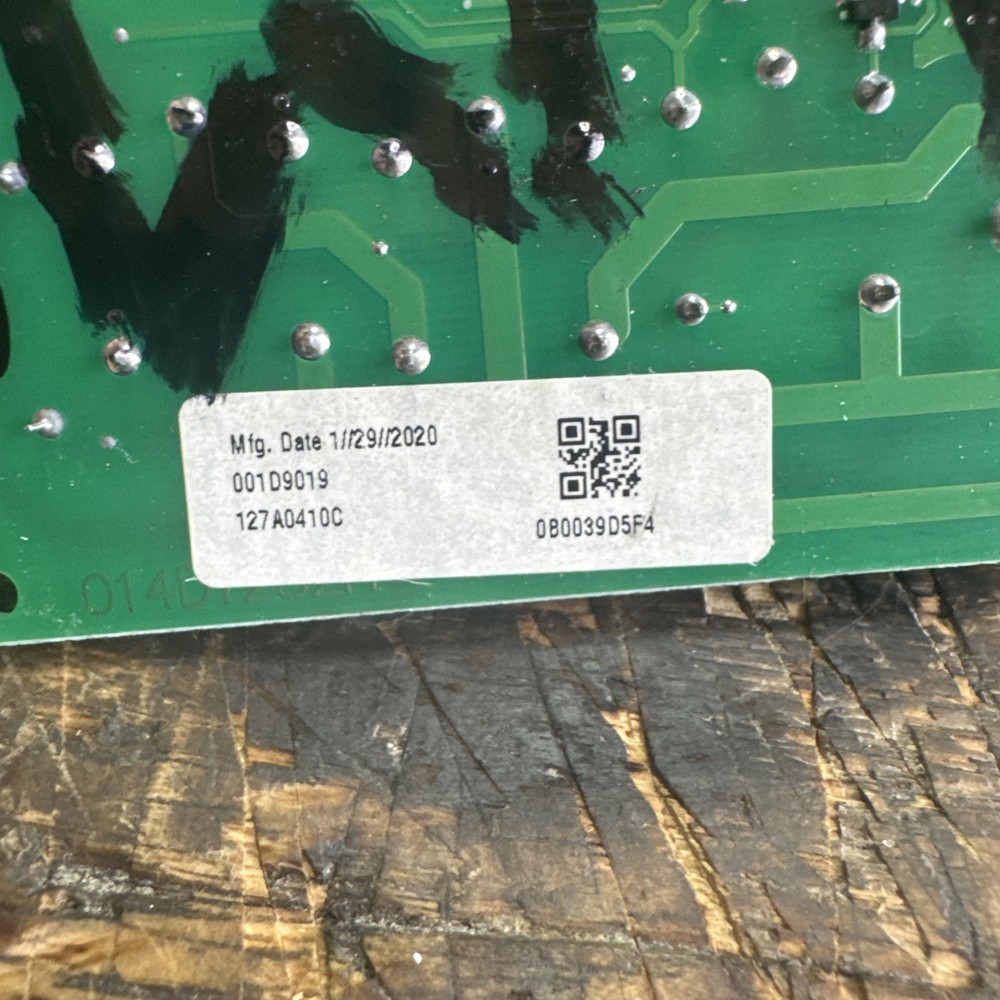 50ACCL1 1/29/2000 Master Logic board Yellow learn button