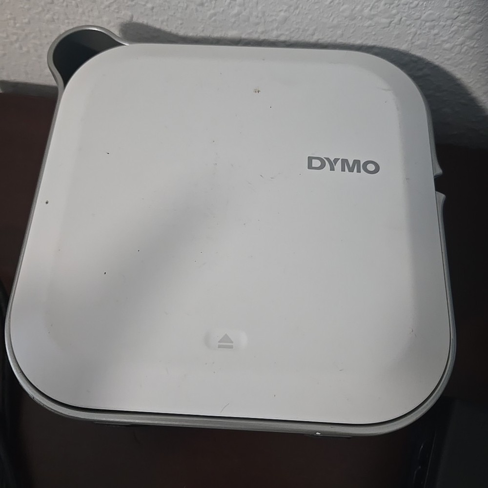 DYMO MobileLabeler Label Maker Bluetooth Bundle 11 New Cartridges 8 Are Neon