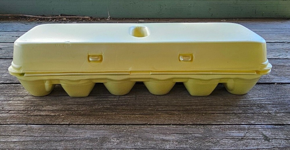 Styrofoam Bulk Egg Cartons (50 pack) Yellow