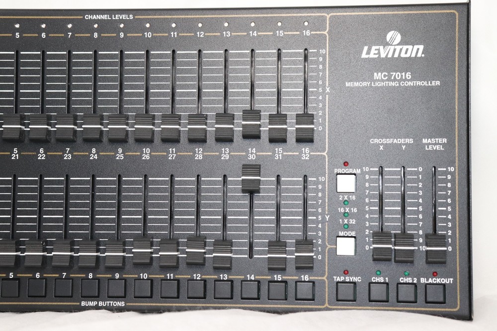 Leviton MC7016 Memory Light Controller