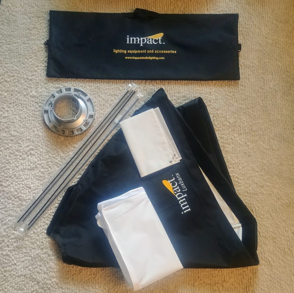 Impact Luxbanx Softbox 24" x 32" Rectangular WITH Speed Ring