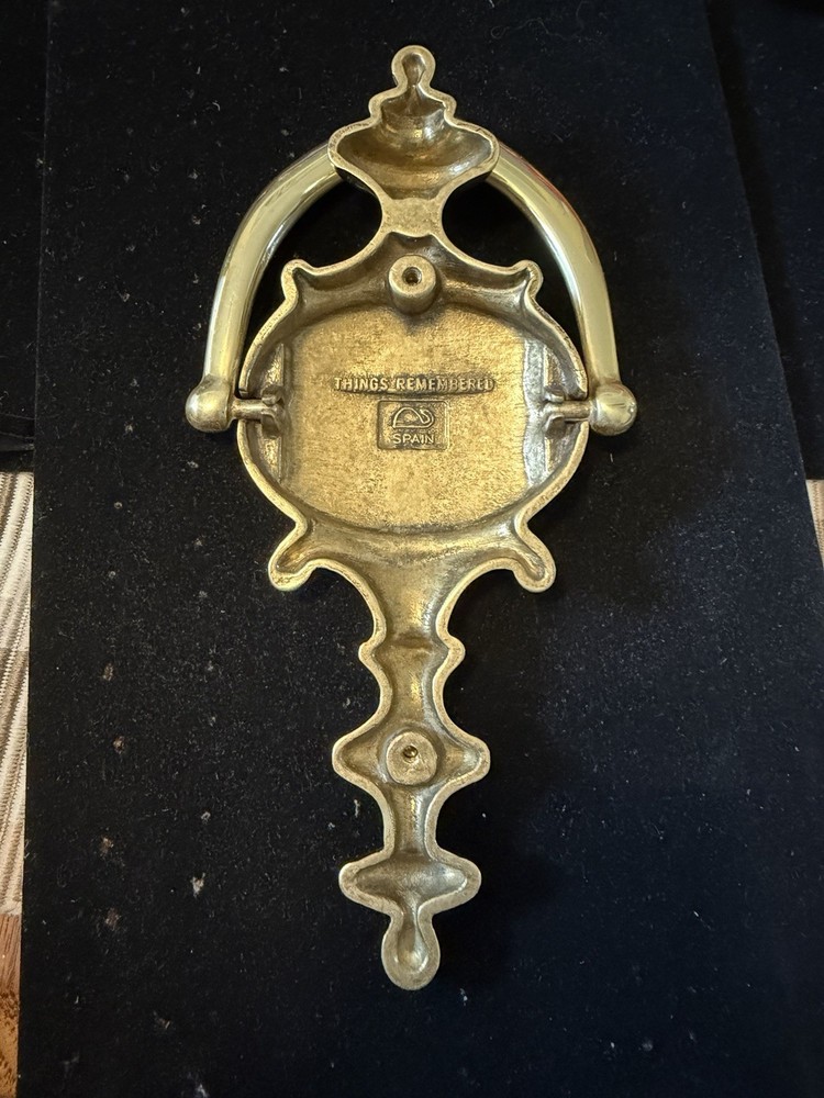 THINGS REMEMBERED SOLID BRASS DOOR KNOCKER - ENGRAVED SMITH