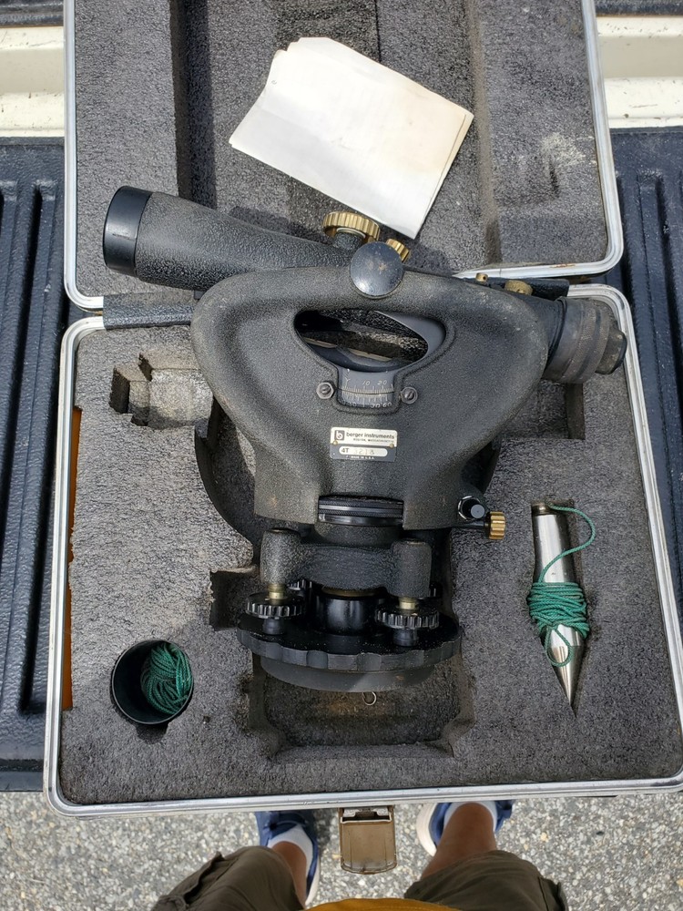 Berger Instruments model 324