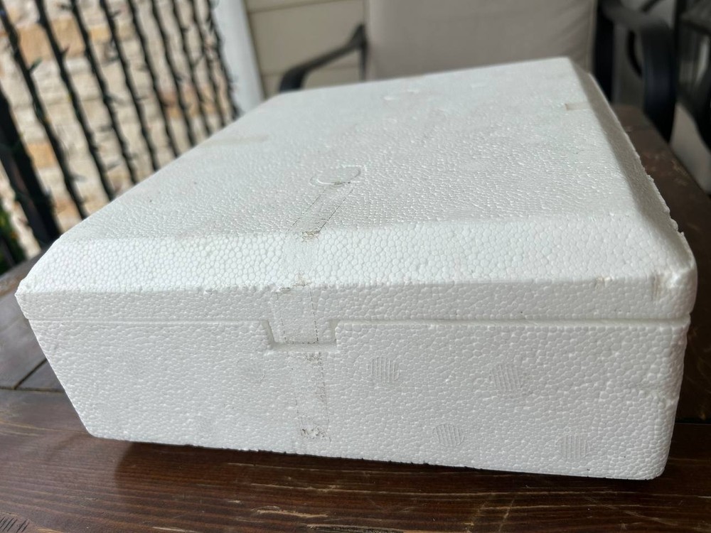 Apple Macintosh System Software Version 6.0.4 HyperCard. Program disks Use Guide