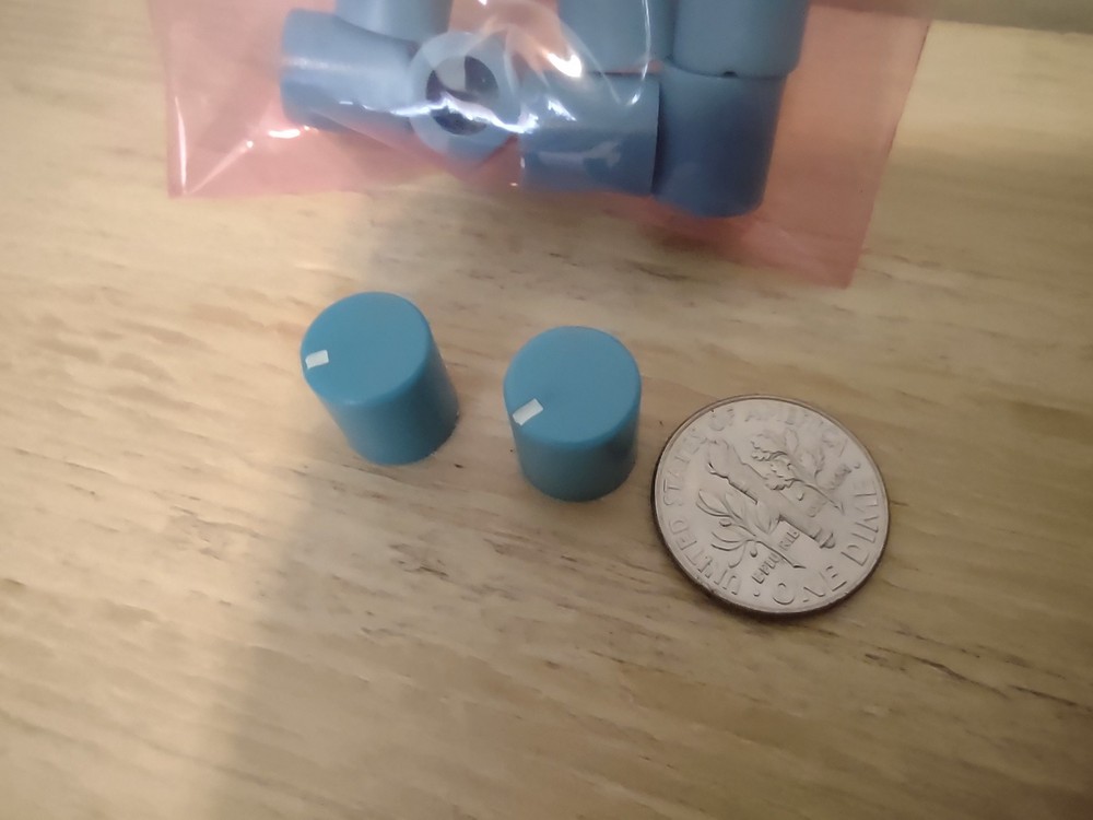 12x Blue control knobs 6mm