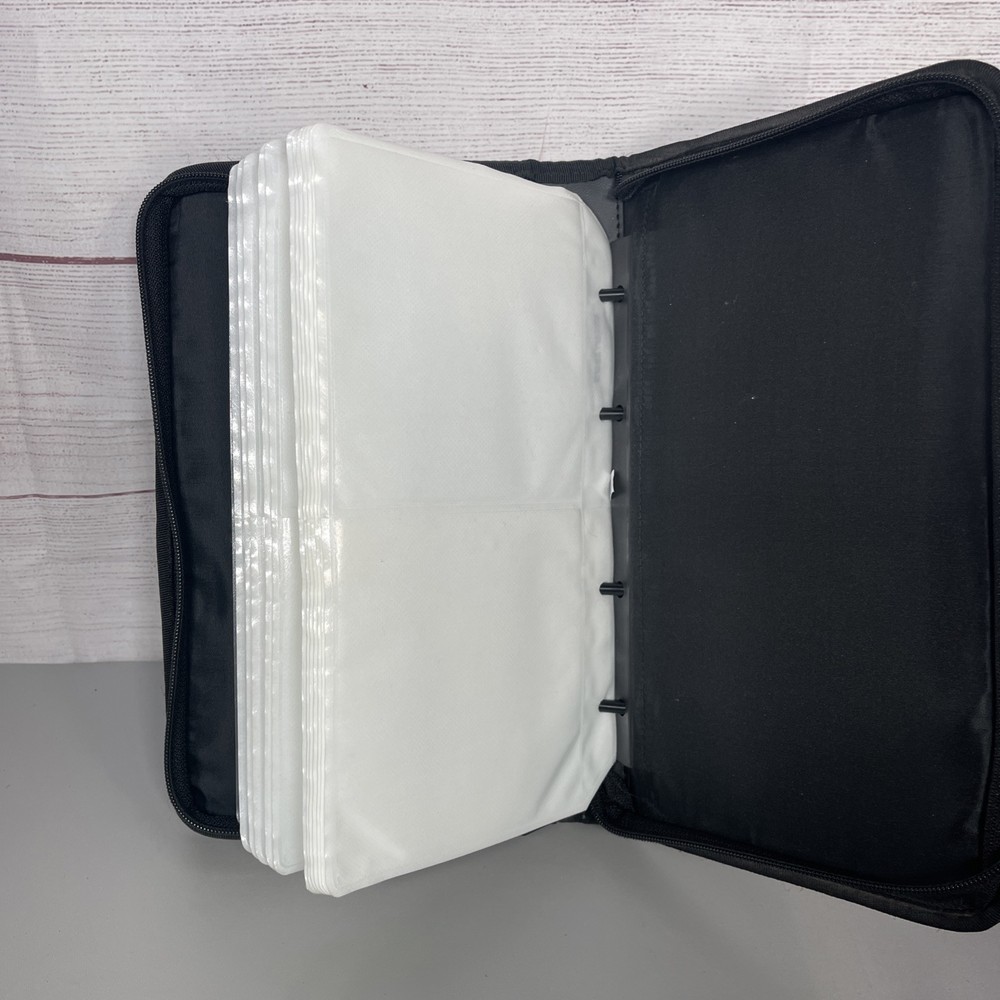CASE LOGIC CD/DVD - Black Nylon 24 CD or DVD Storage Binder Case