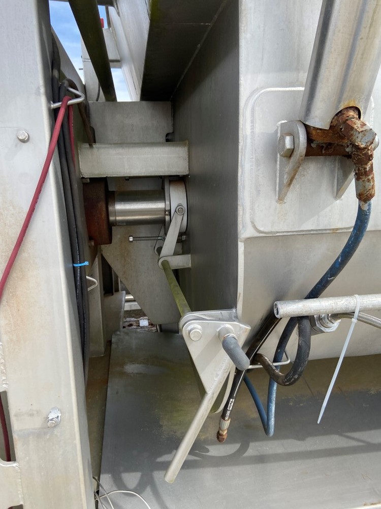 FPEC Model 814 intermeshing Vacuum C02 paddle blender, 6000 lbs. capacity