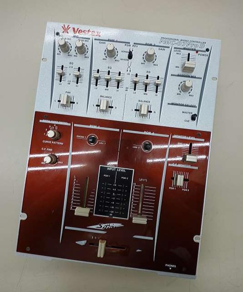 Vestax PMC-07PRO D Samurai DJ Mixer Battle Mixing Controller