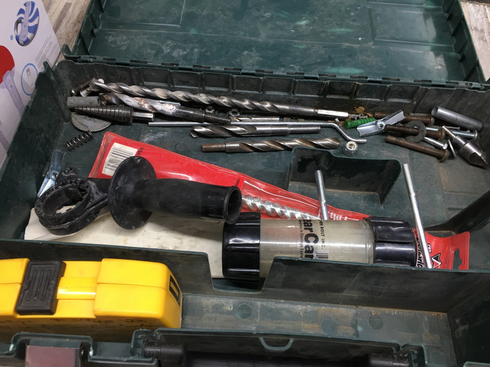 Metabo SBE 710 110v Drill WITH MORE EXTRA BITS TESTED NICE IN BOX