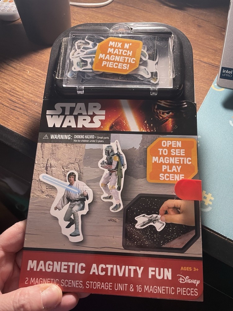 Star Wars Magnetic Activity Fun Play Set