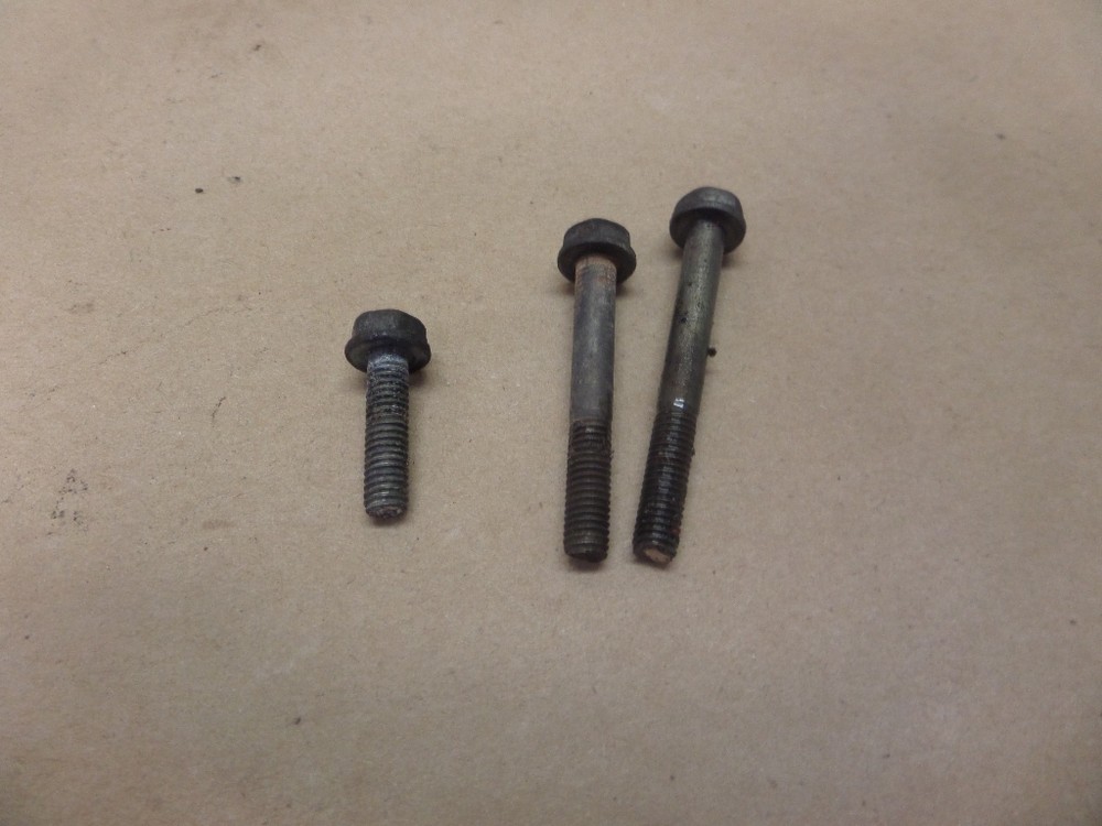 1982 KAWASAKI KZ1100A VALVE COVER BOLT HARDWARE