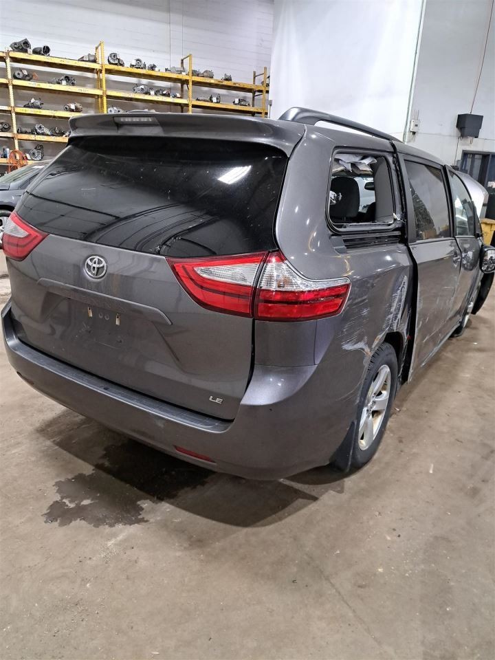 2017 Sienna Jack Sku#4418483