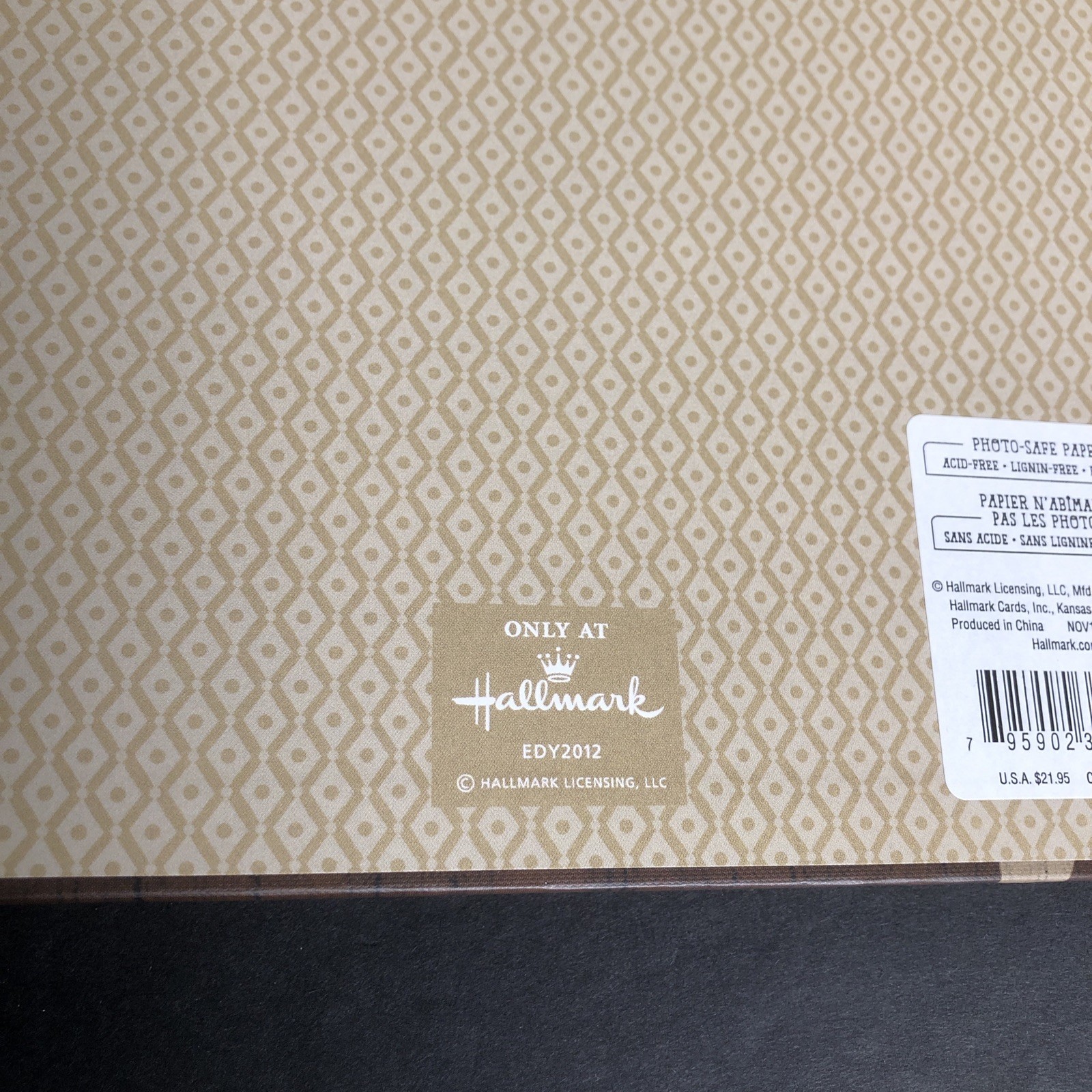 Hallmark Photo Album Book Bound Holds 200 6x4" Photos, Acid & Lignin Free