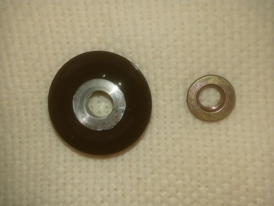 MERCURY OUTBOARD ALTERNATOR PULLY AND NUT