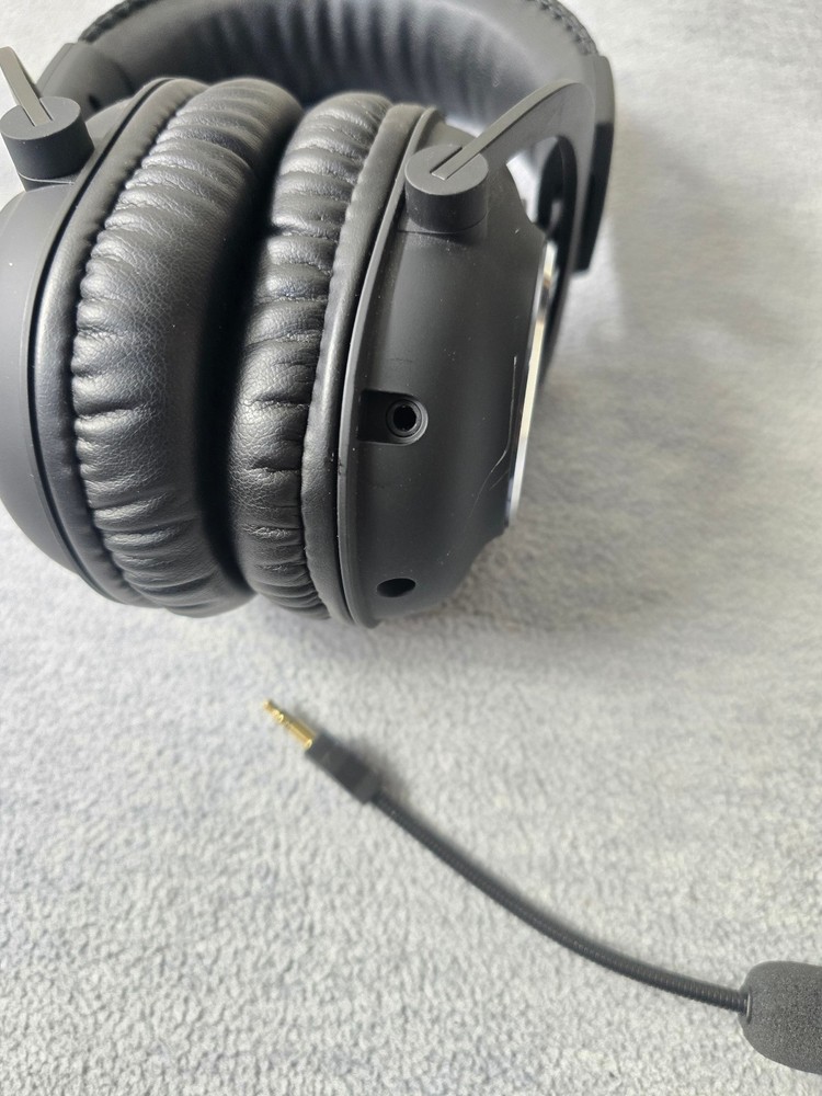 LogiTech Pro X A00101 Gaming Headset ● No Cable