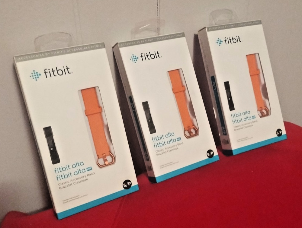 3 Fitbit Alta/Alta HR Accessory Bands. S/P