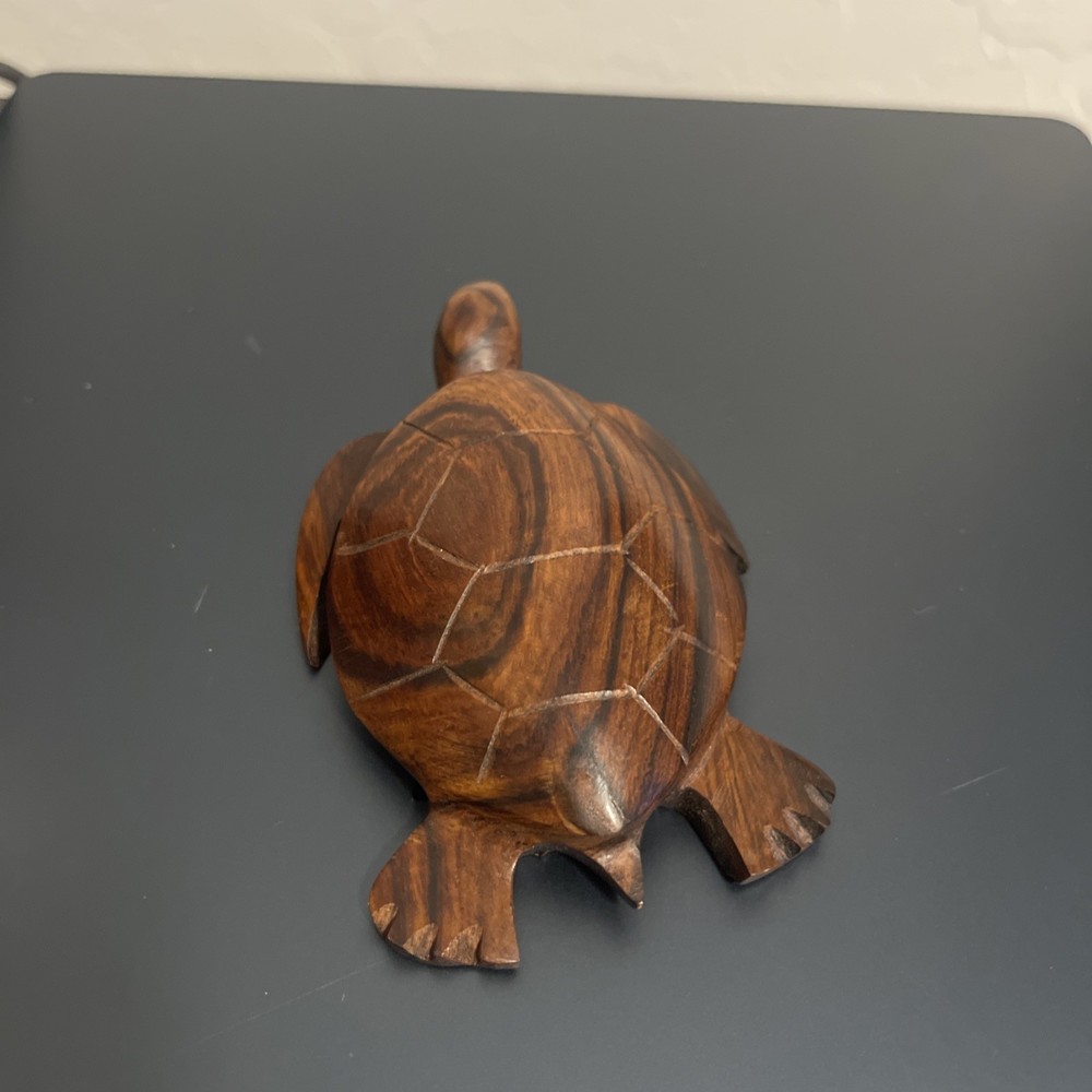 Ironwood Carved Turtle 4"