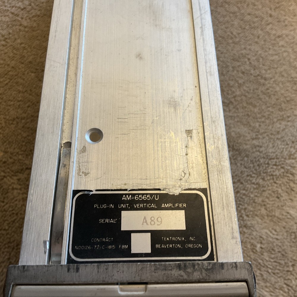 Tektronix AM-6565/U Amplifier Scope Plug In Unit Module