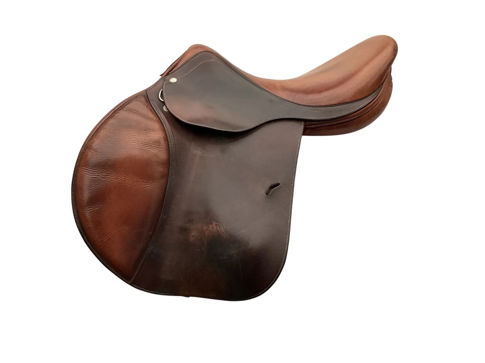 Devoucoux Jump Saddle 17