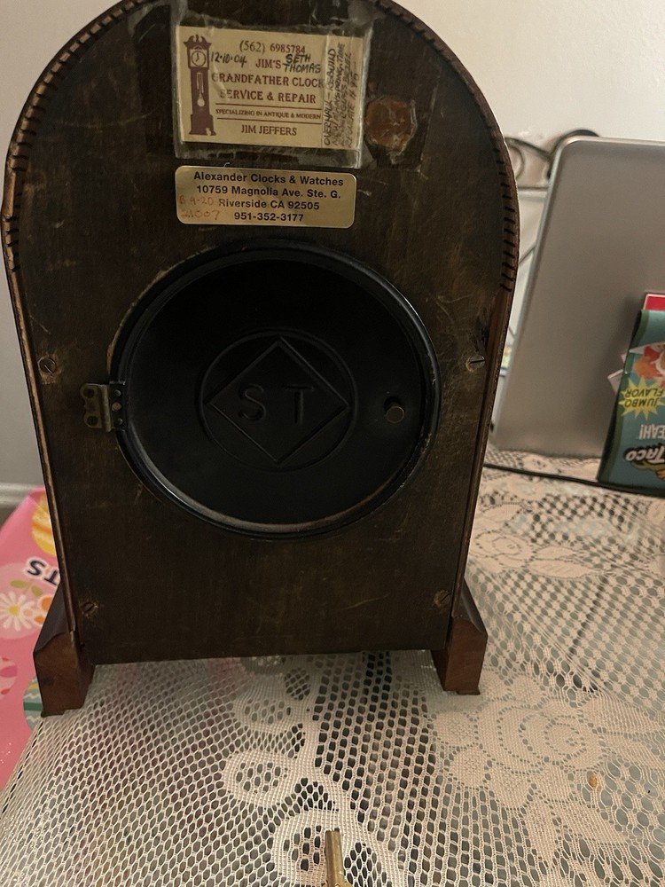 Antique Seth Thomas Mantle Clock
