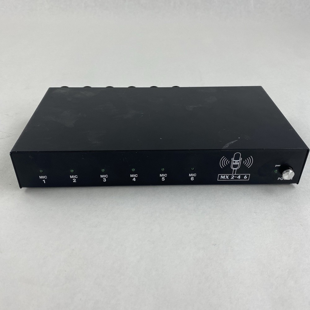 BIS MX 2-4 6 Input Audio Mixer No AC Adapter Untested