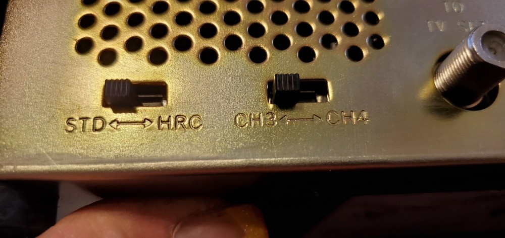 Universal Wireless Remote Control TV/Cable Channel Tuner, Universal Wireless