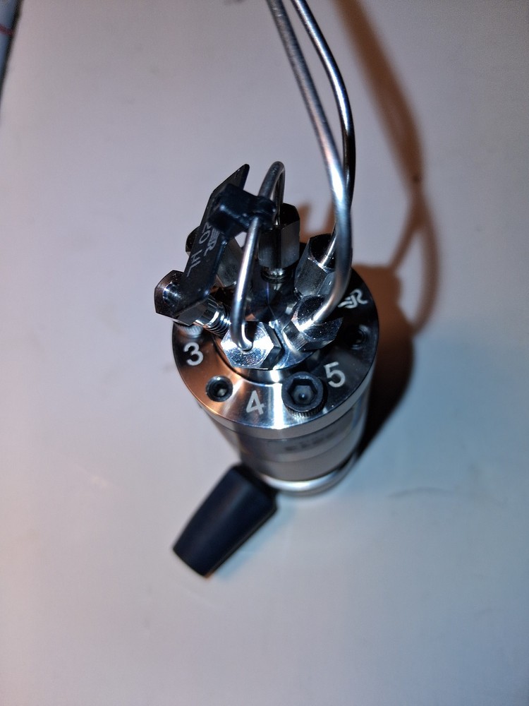 Rheodyne 7125 HPLC Injector with 20uL Loop