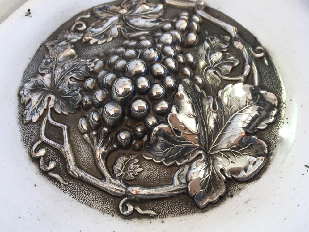 Walker & Hall Sheffield Silver Plate Regency Fruit Shell Compote Platter Stand