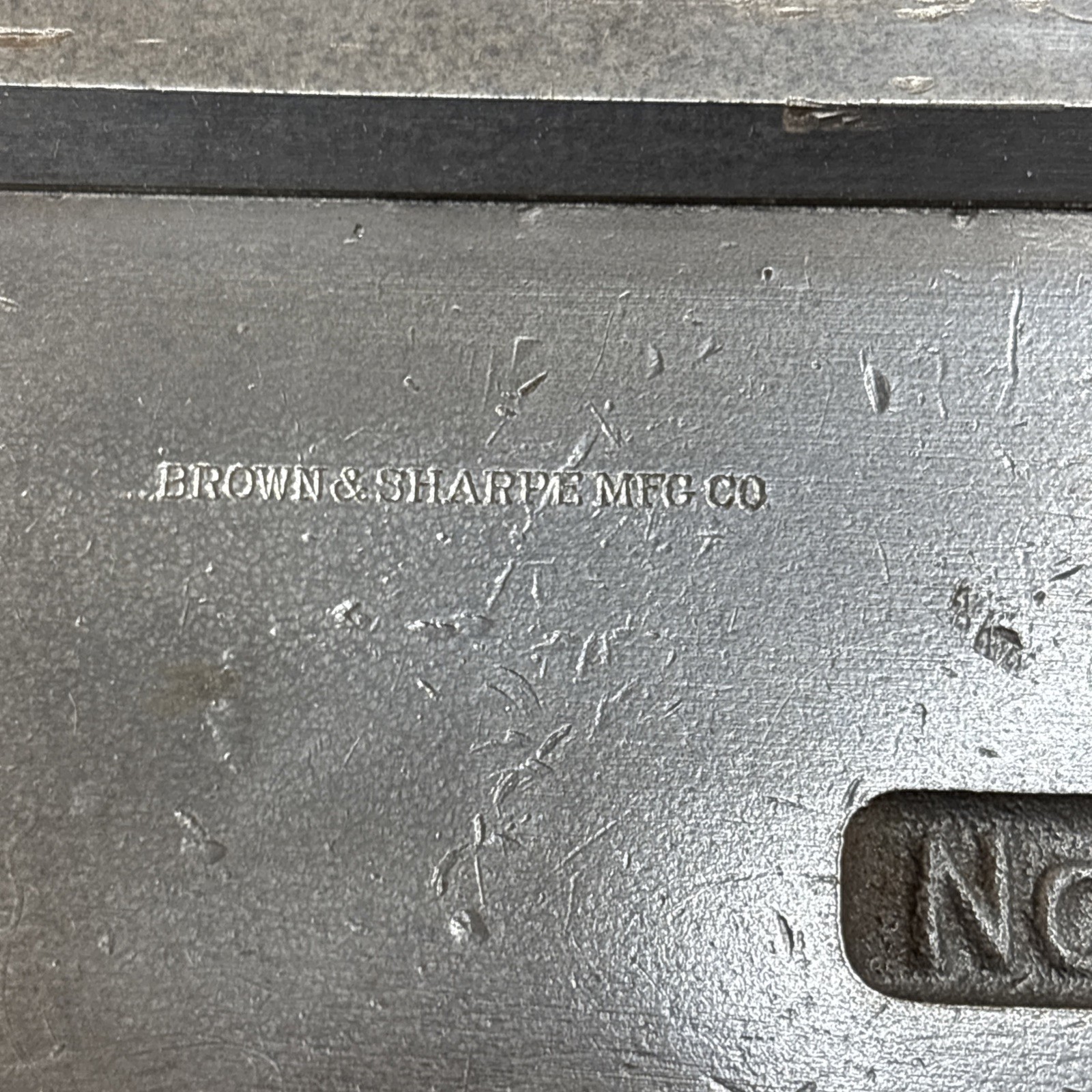 Brown & Sharpe No 3 Universal Tilting Vise 6” Jaw Double Swivel Base