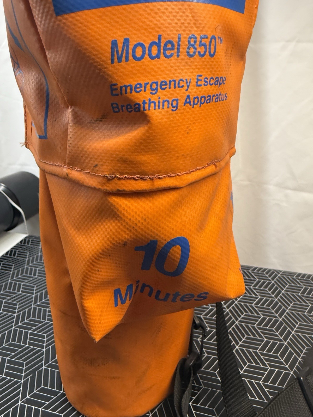 North Model 850 Respirator Emergency Escape Breathing Apparatus