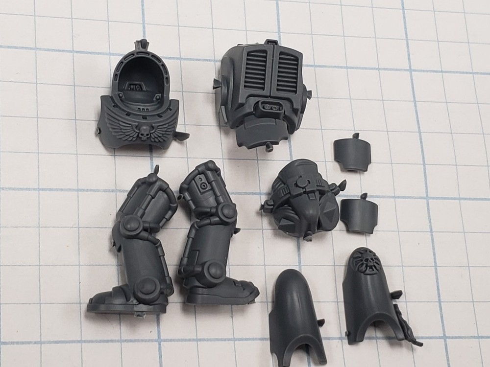 Warhammer 40k Space Marine Bits Assault Terminator Squad Torso & Legs Set #53
