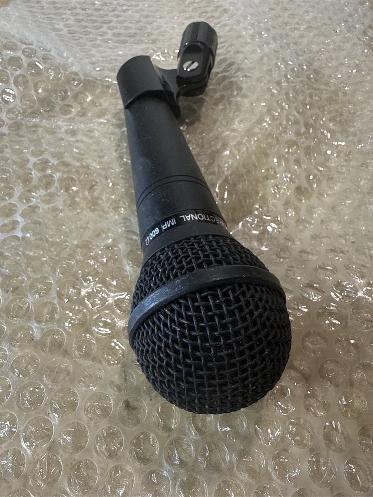 Stageworks UM66 Neodymium Unidirectional Microphone