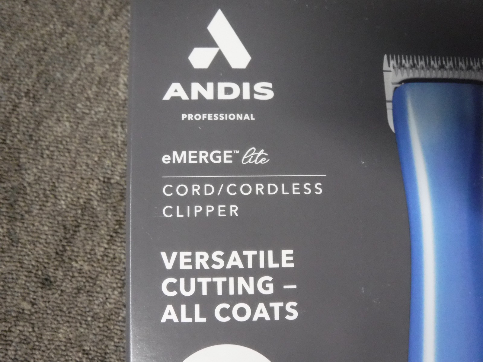 *NEW* Andis 561943 Emerge Lite Crodless Clipper, Blue AGR-3