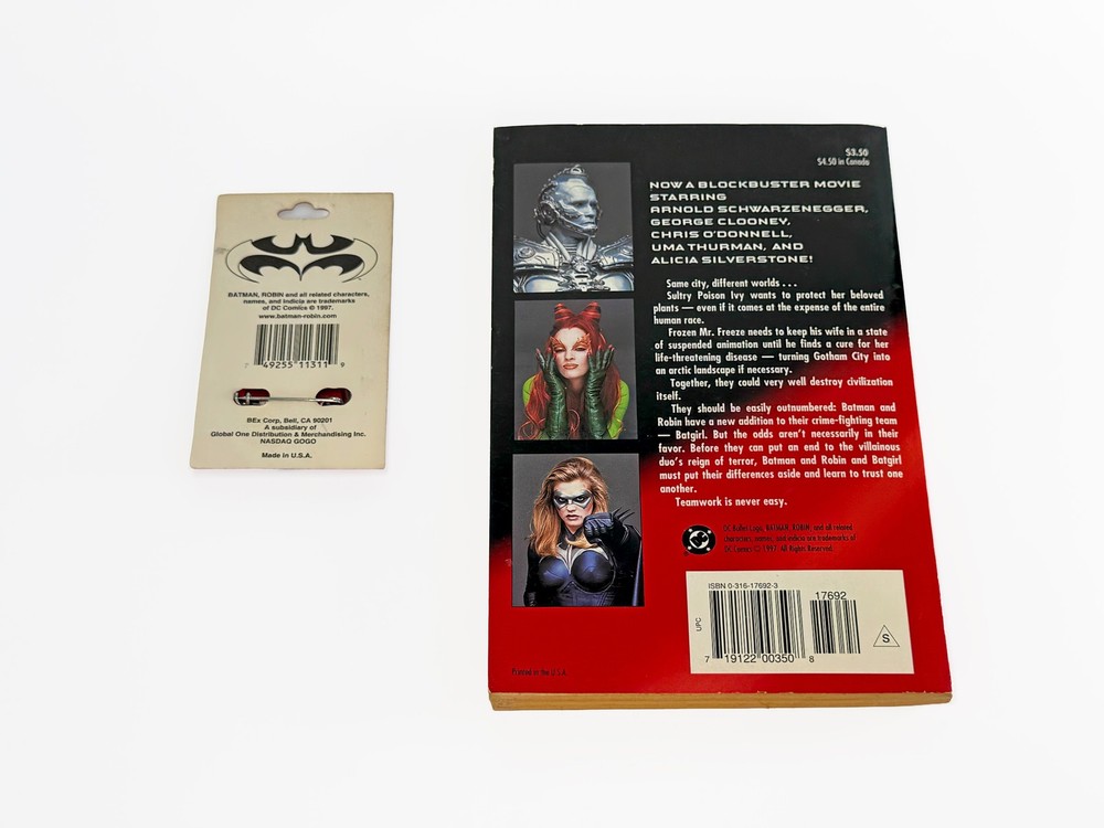 Batman & Robin Warner Bros. Button and Book 1997