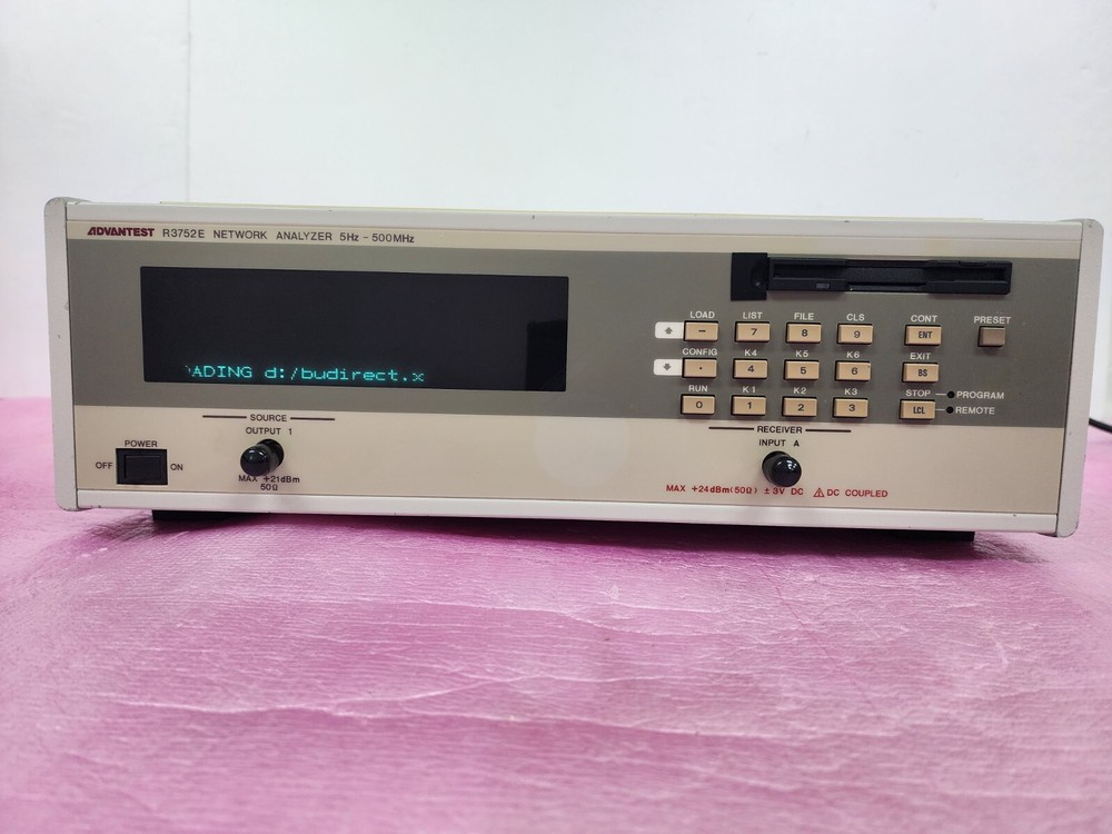 ADVANTEST R3752E Network Analyzer 5 Hz to 500 MHz, Output 1, Input A(Receiver)