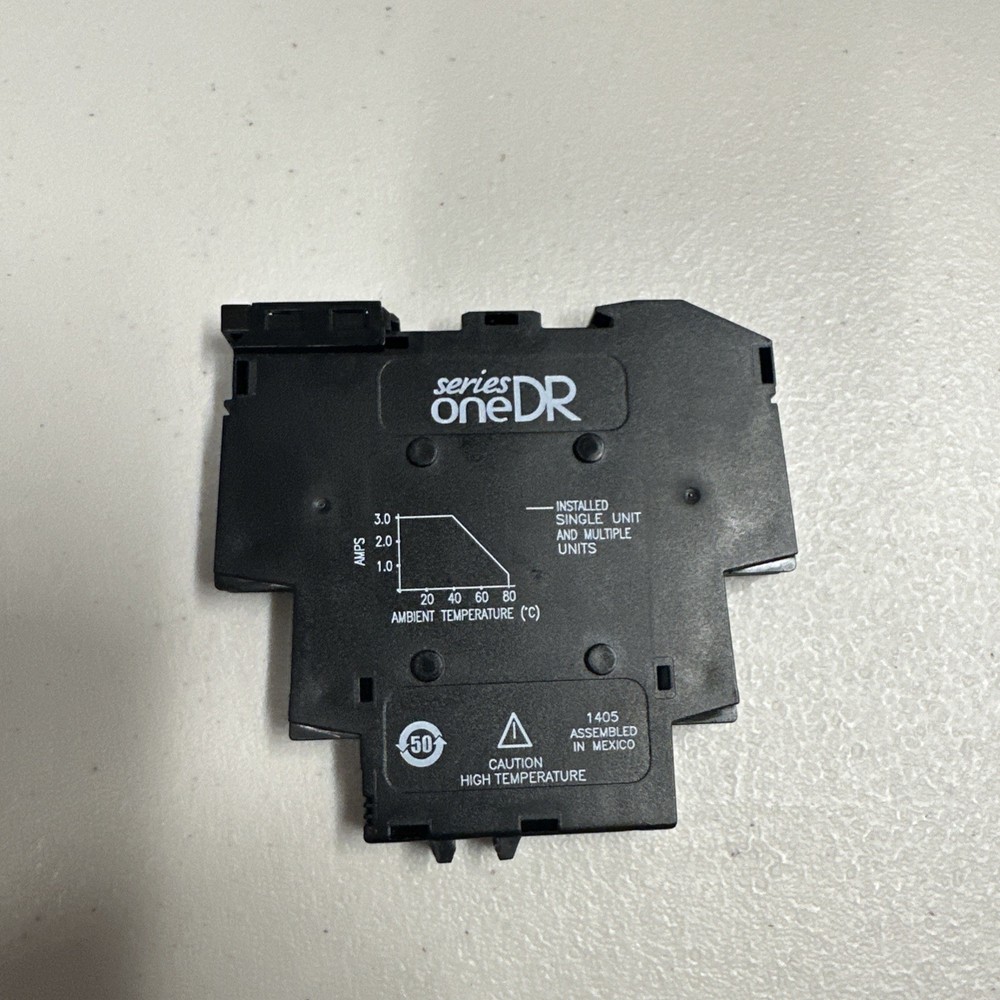 Crydom DR10D03 Solid State Relay