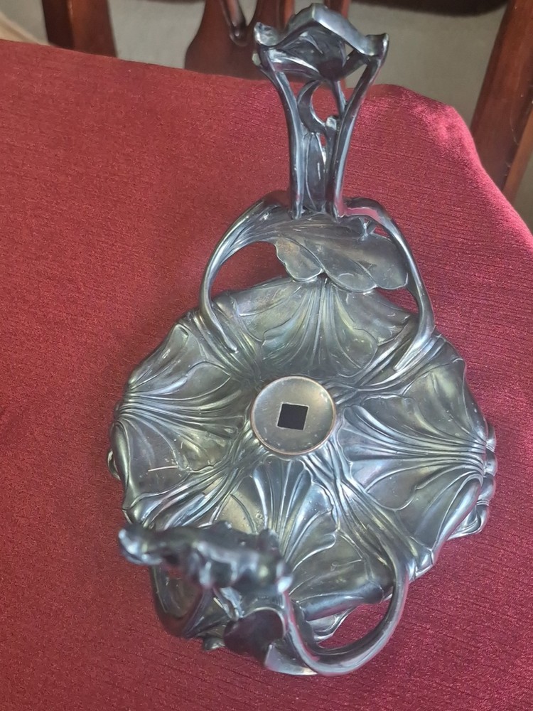 Pairpoint Silver Co Art Nouveau Quadruple Plate Tilting Tea Pot