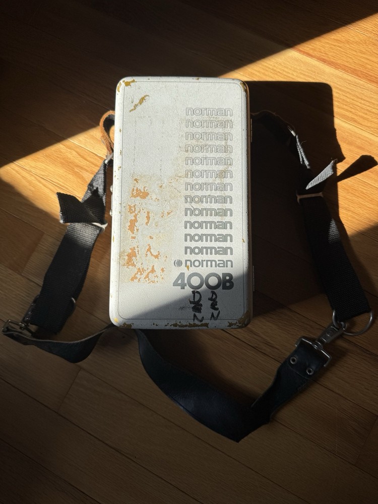 Norman 400B Flash Strobe Power Pack UNTESTED.