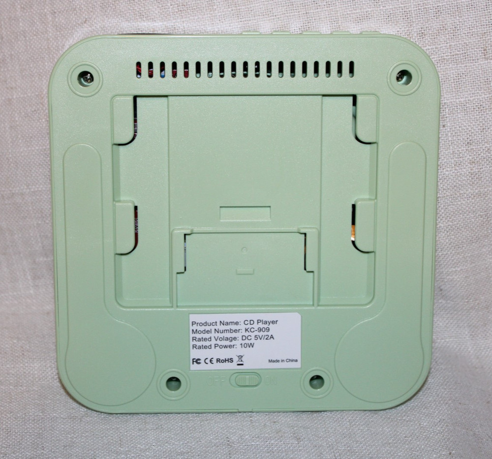 "Read" -- Portable Wall Mountable Bluetooth CD Player with Remote Control Green