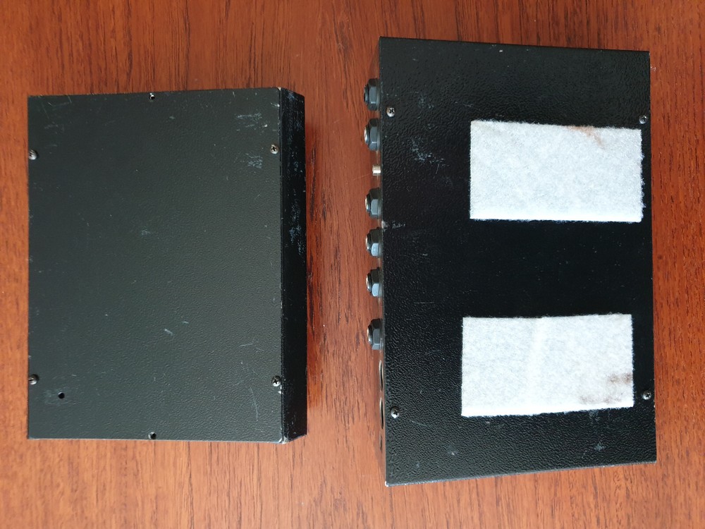 Electro-Harmonix 2880 Multi-Track Looper plus Controller