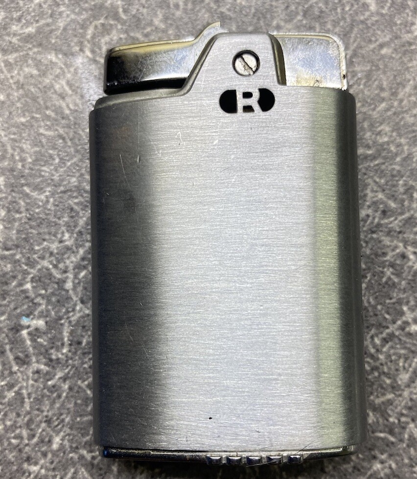 Vintage Ronson Capri Lighter