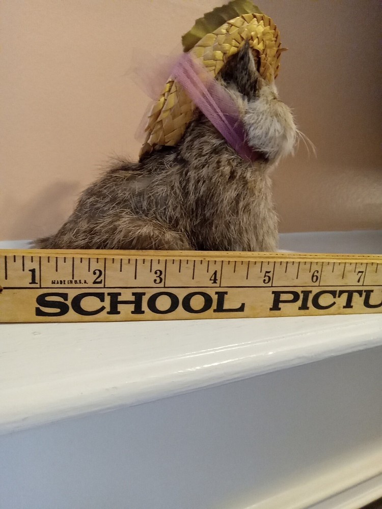 Fancy Cat Kitten Rabbit Fur Straw Hat 5.5" Figure