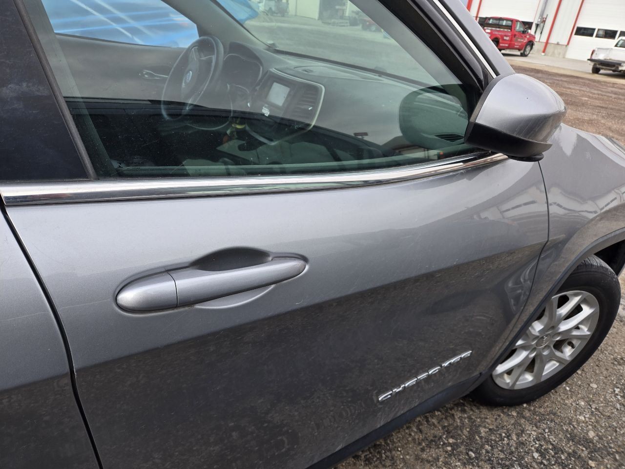 2015 Jeep Cherokee Radio Receiver 5" Display Screen w/o Satellite Radio